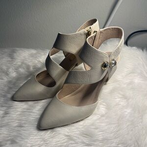 Louise et Cie Chic Cream Women's Strappy Heels, 6.5/37